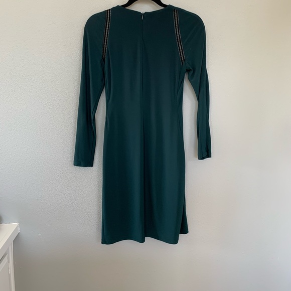 Emerald green dress - Picture 3 of 5